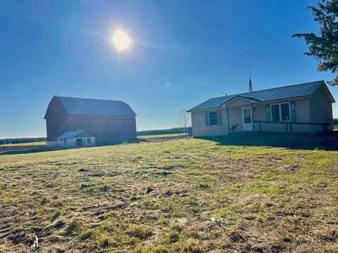 5546 S 25 ROAD, BOON TWP, MI 49618