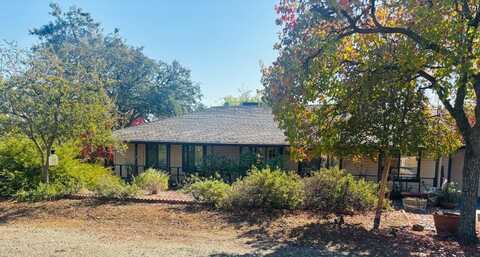 8450 Hautly Lane, Valley Springs, CA 95252