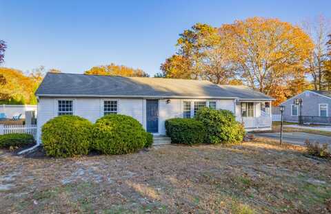 49 Archibald Circle, Harwich Port, MA 02646