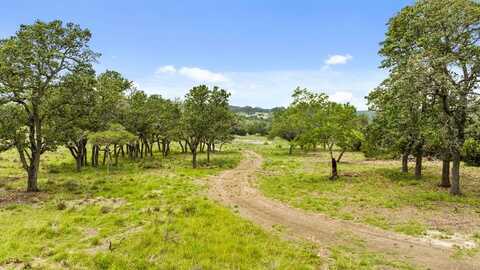 250 Brecken Ranch Rd, Fredericksburg, TX 78624