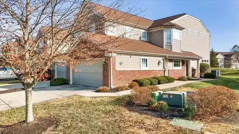 1221 Feather Trail, Hamilton, OH 45039