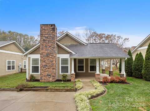 136 Lower Grassy Branch Road, Asheville, NC 28805