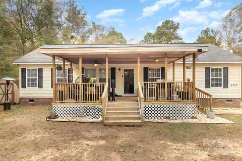 4450 Dobys Bridge Road, Indian Land, SC 29707