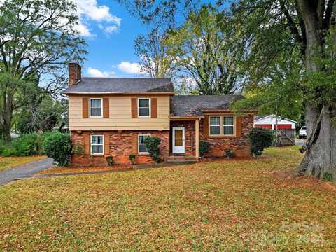 6613 Caudell Place, Charlotte, NC 28215