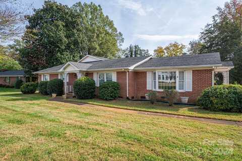 102 Stowe Road, Belmont, NC 28012