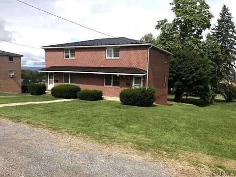 310 Chrysler, Johnstown, PA 15904