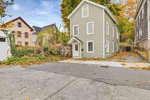 33 Hope Street, New London, CT 06320