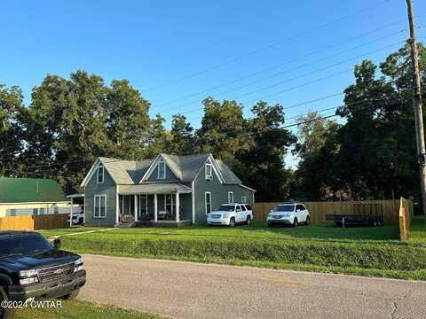 33 College Street, Friendship, TN 38034