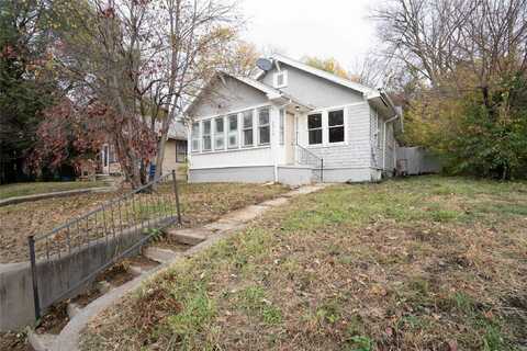 2313 E 11th Street, Des Moines, IA 50316