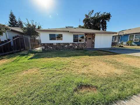 1405 Monterey Avenue, Chowchilla, CA 93610