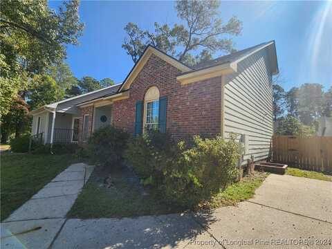 426 Georgetown Circle, Fayetteville, NC 28314