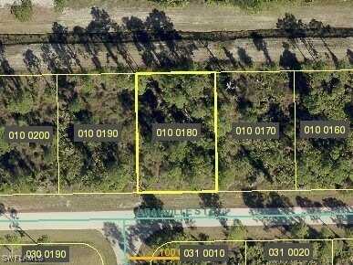 1147 Deauville Street E, Lehigh Acres, FL 33974