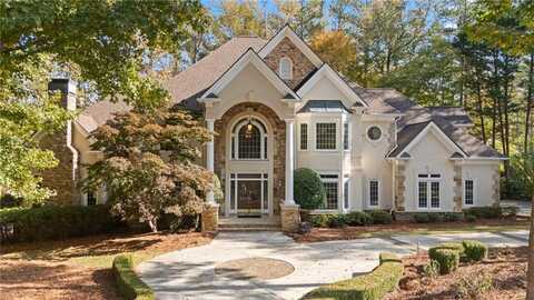 700 STURGES Way, Johns Creek, GA 30022