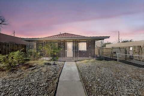 1941 EDITH Boulevard SE, Albuquerque, NM 87102