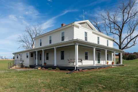 400 HATCHERY RD, GROTTOES, VA 24441