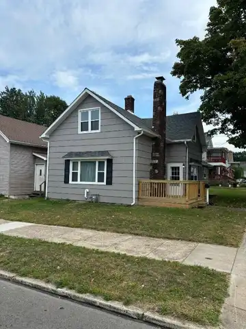 2117 POPLAR Street, Erie, PA 16502