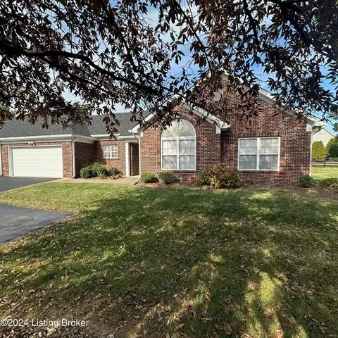 6417 Rivers End Dr, Louisville, KY 40258