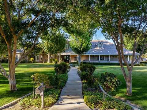 330 Rancho Circle, Las Vegas, NV 89107