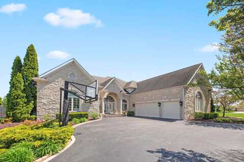 9747 Wildflower Lane, Munster, IN 46321