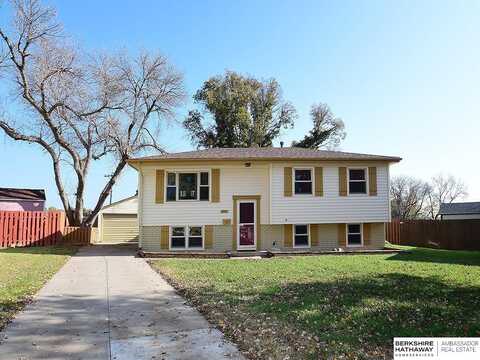 2711 S 116 Avenue Circle, Omaha, NE 68144