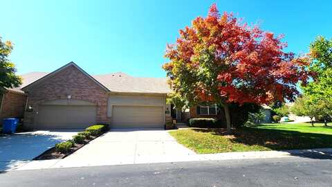 193 Winslow Circle, Commerce Township, MI 48390