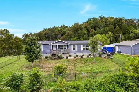 930 Loop Road, Sevierville, TN 37876