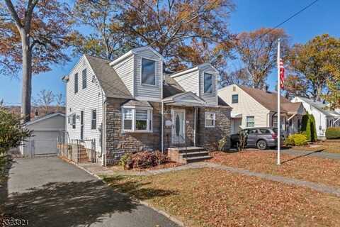 52 6th Ave, Hawthorne, NJ 07506