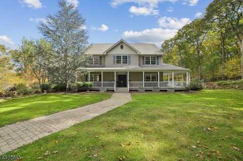 6 Oak Hill Trl, Lebanon, NJ 08826