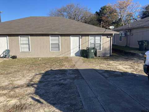 2813 Shaw St, Tyler, TX 75701