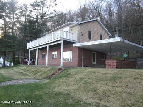 262 Lakeview Drive, Sweet Valley, PA 18656