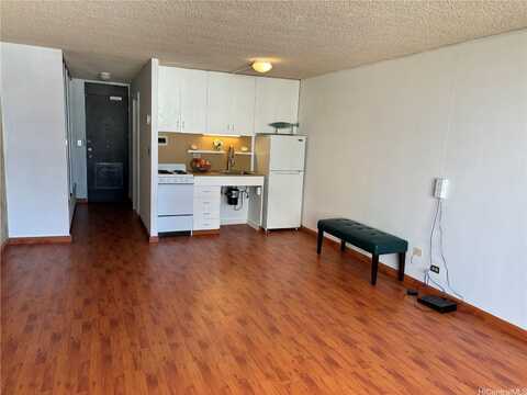 747 Amana Street, Honolulu, HI 96814