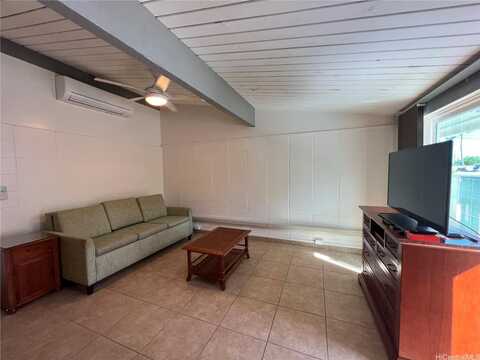 68-190 Au Street, Waialua, HI 96791