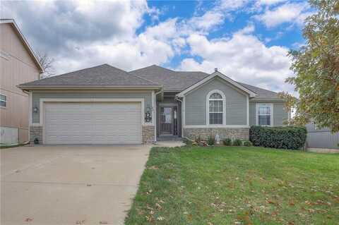 801 Glenview Street, Leavenworth, KS 66048