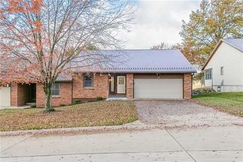 226 N Ryans Way, Saint Joseph, MO 64506