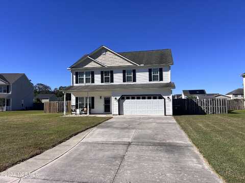 110 Amberwine Circle, Richlands, NC 28574