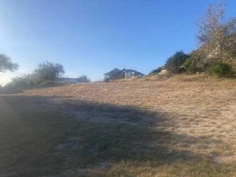 431 Crest Ridge Dr, Kerrville, TX 78028