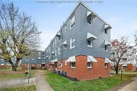 302 Kenna Drive, South Charleston, WV 25309