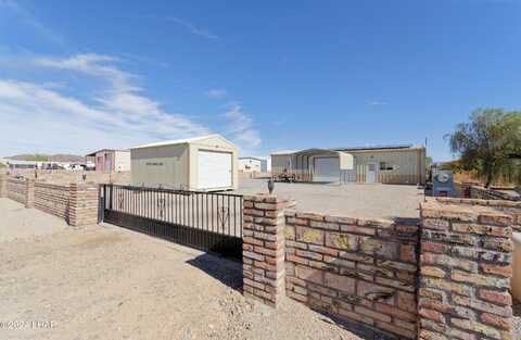 49741 Topaz Ave, Quartzsite, AZ 85346