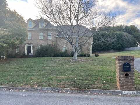 12017 Broadwood Drive, Knoxville, TN 37932