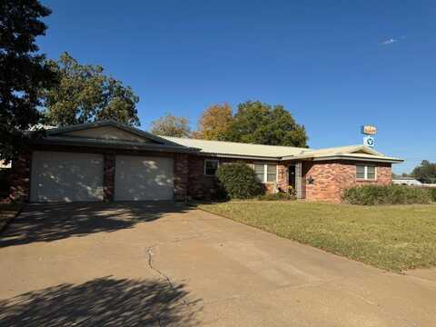 815 Linda Lane, Denver City, TX 79323