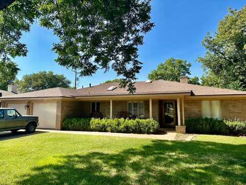 2902 76th Street, Lubbock, TX 79423