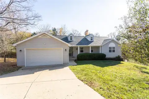 5978 Peachtree Drive, Hillsboro, MO 63050