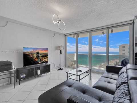 3725 S OCEAN DR, Hollywood, FL 33019