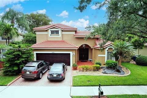 16507 Diamond Head Dr, Weston, FL 33331