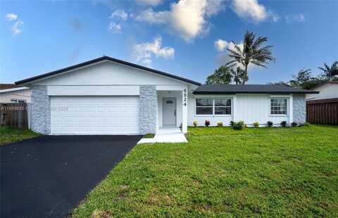 6824 NW 24th Way, Fort Lauderdale, FL 33309