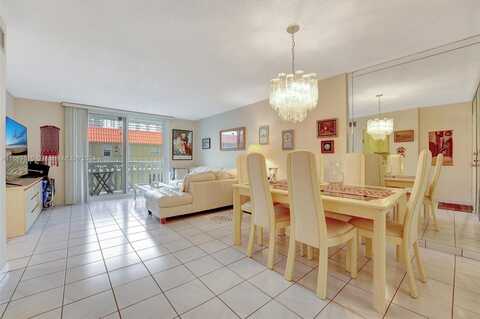 3113 S Ocean Dr, Hallandale Beach, FL 33009