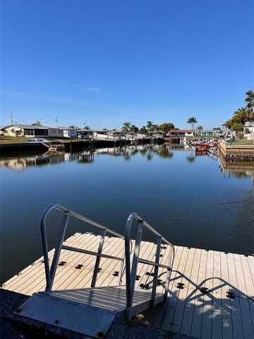 12527 1ST ISLE, HUDSON, FL 34667