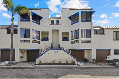 1928 HARBOURSIDE DRIVE, LONGBOAT KEY, FL 34228