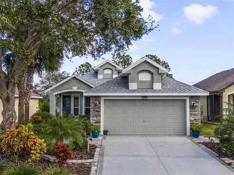 2018 BAYSIDE AVENUE, MOUNT DORA, FL 32757