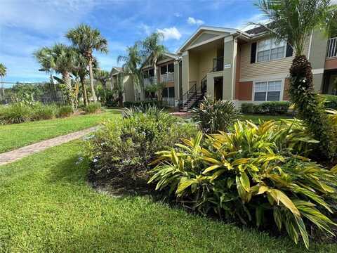 1950 SUMMER CLUB DRIVE, OVIEDO, FL 32765